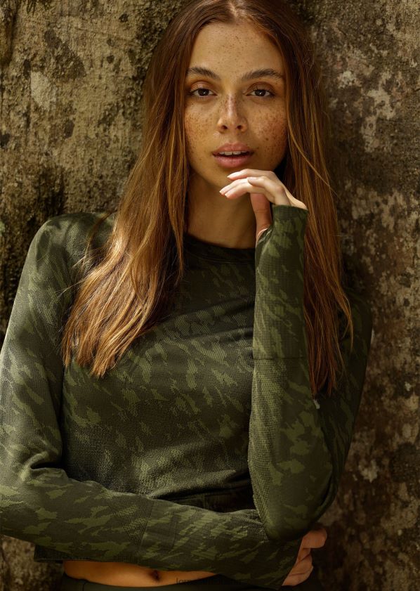 Lorna Jane Take a Hike nahtloses Langarmshirt ZR60X34 Bekleidung Gelände-Jacquard Frauen